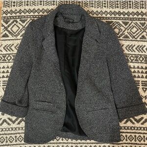 Topshop women’s open blazer with 3/4 length sleeve with cute cuff, US size 2